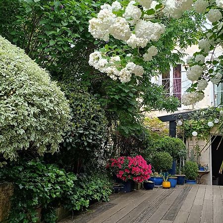 Buky Palace Pons Εξωτερικό φωτογραφία