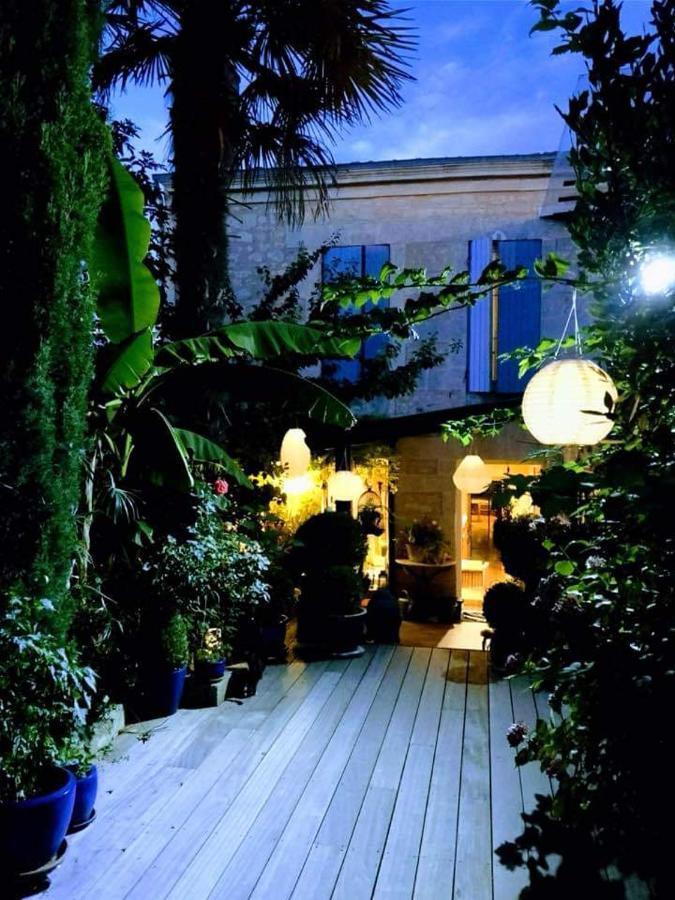 Buky Palace Pons Εξωτερικό φωτογραφία