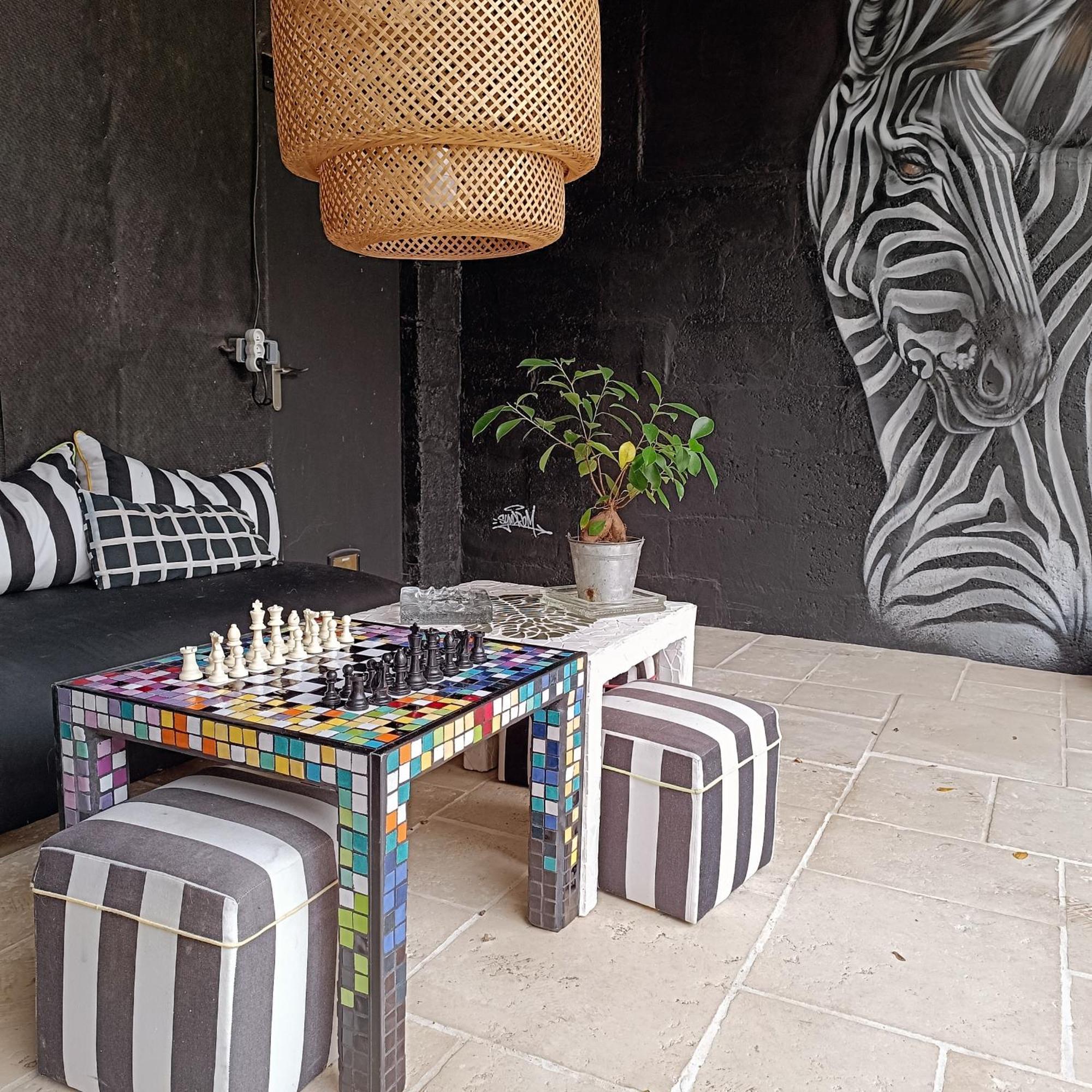 Buky Palace Pons Εξωτερικό φωτογραφία