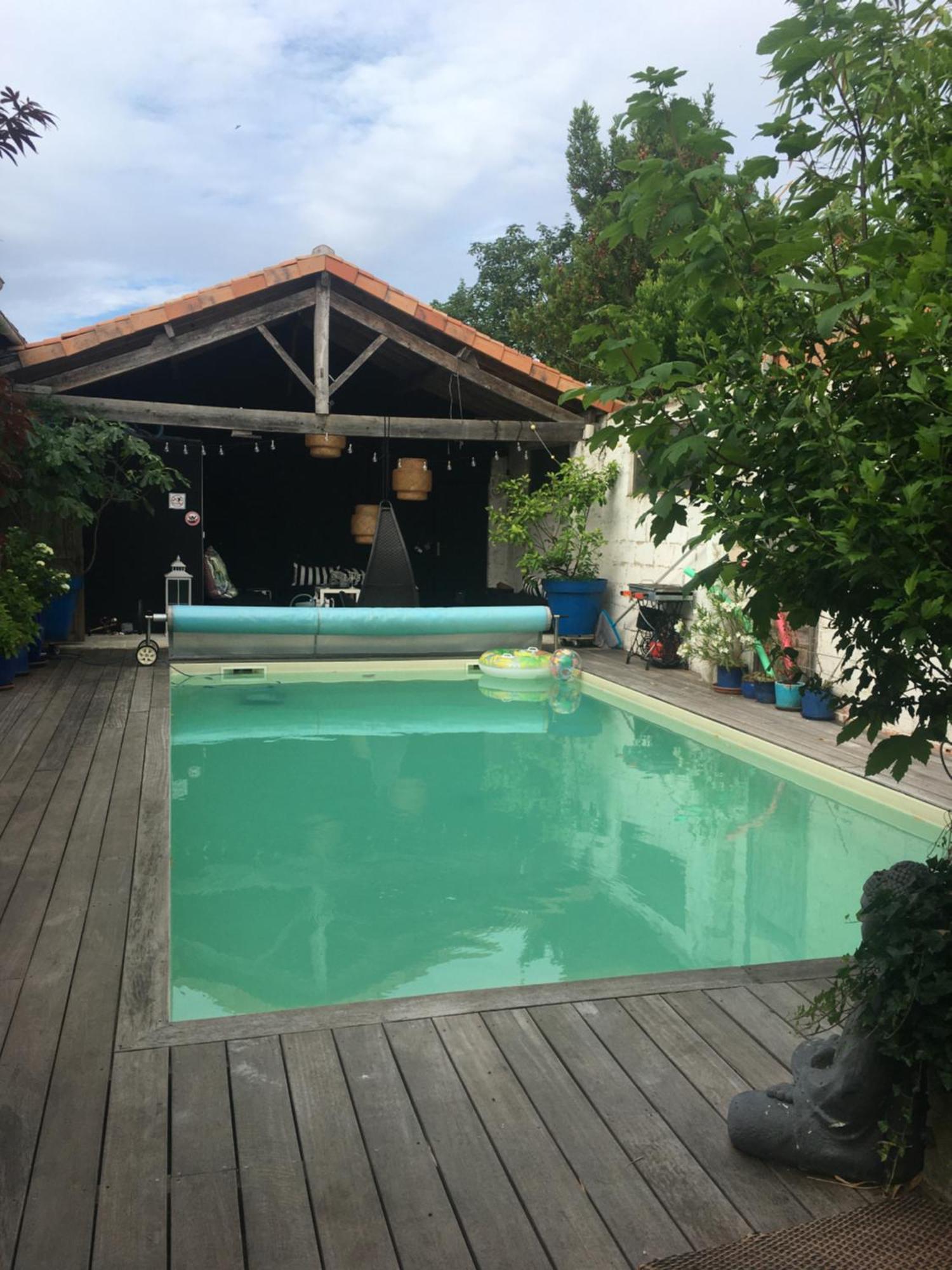 Buky Palace Pons Εξωτερικό φωτογραφία